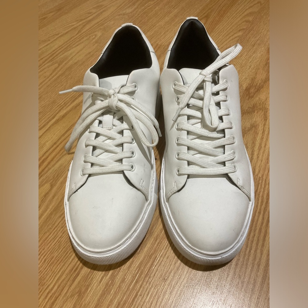 ZARA Men White Sneakers in size 11
